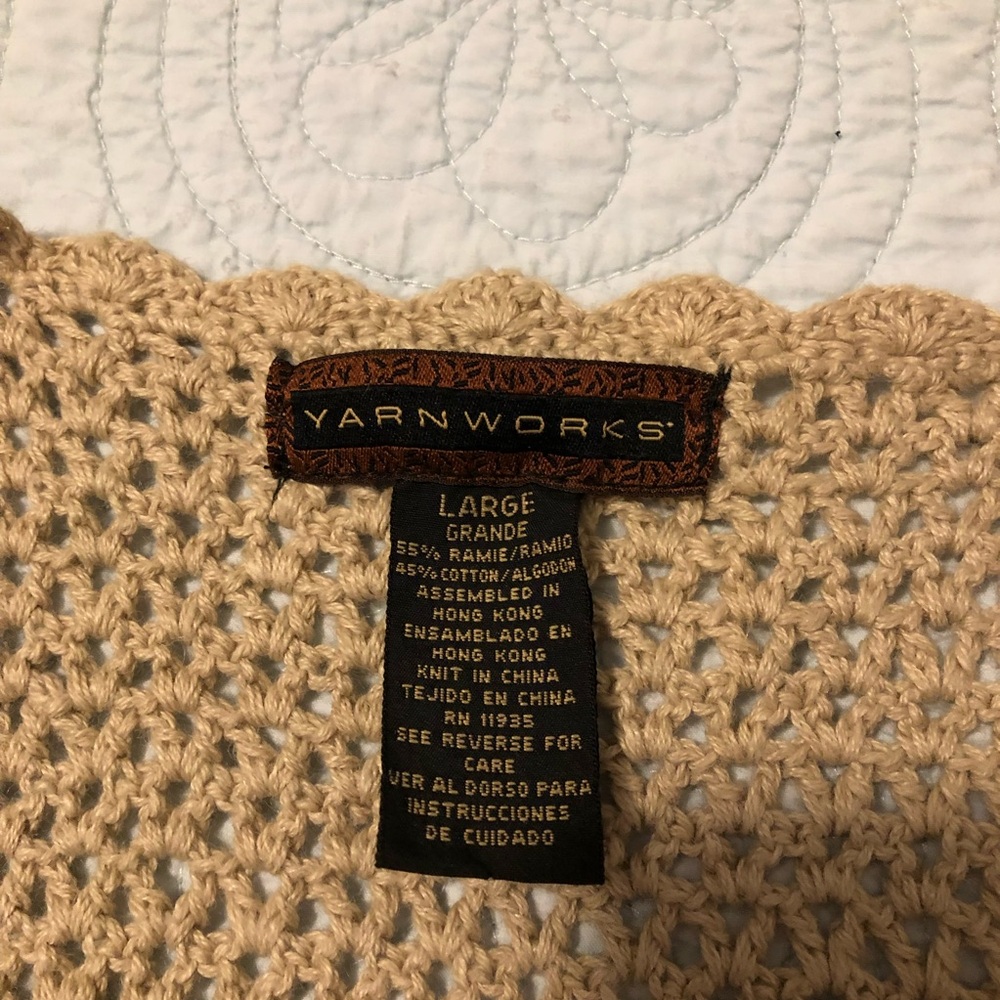 Vintage crochet vest. Hand knit. Size large. - Picture 3 of 6